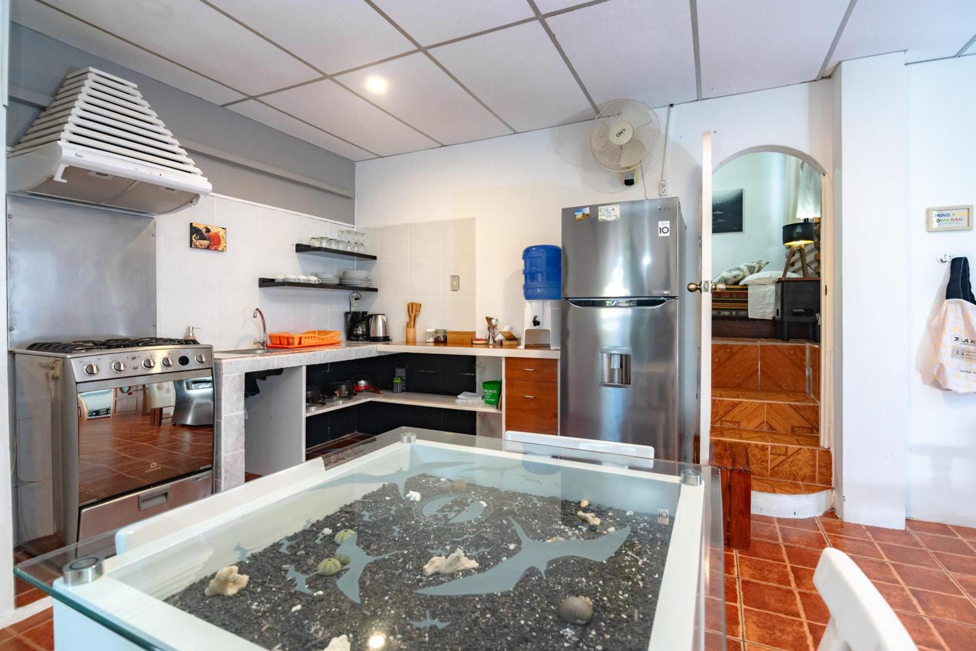 La K-Leta Boutique Guesthouse プエルトアヨラ エクステリア 写真
