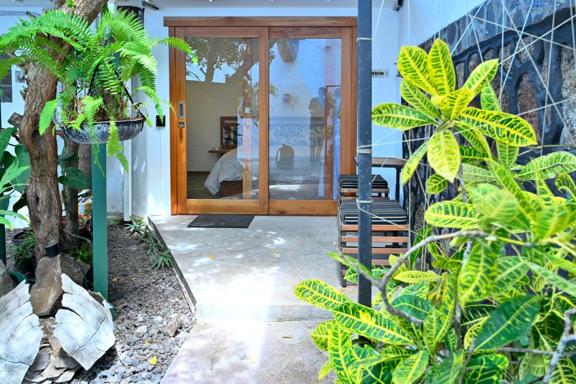 La K-Leta Boutique Guesthouse プエルトアヨラ エクステリア 写真